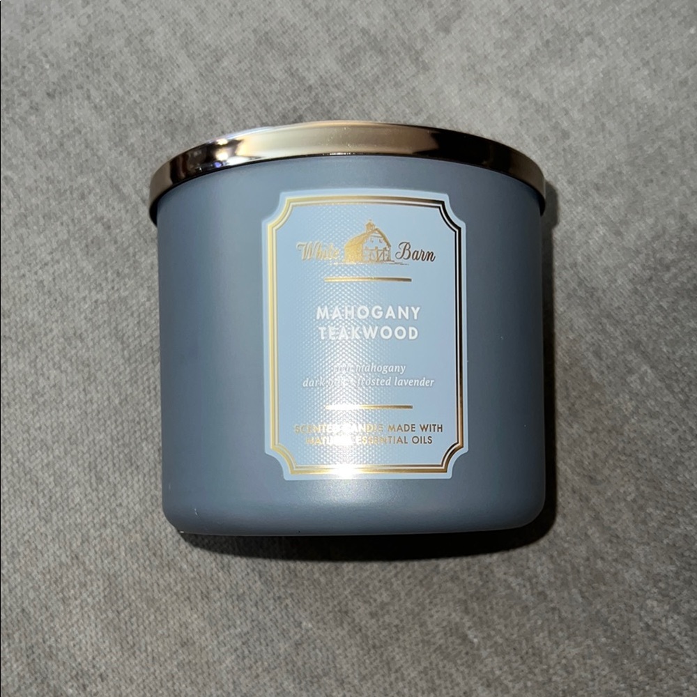 White Barn Mahogany Teakwood 3-Wick Candle NEW